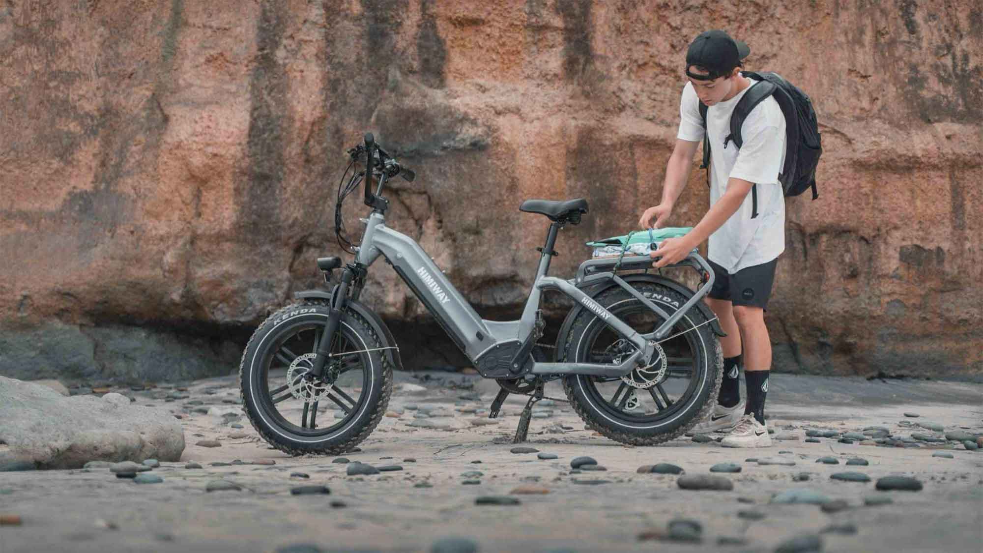 E-Bike Gepäckträger und Satteltaschen: So holen Sie mehr aus Ihrem E-Bike